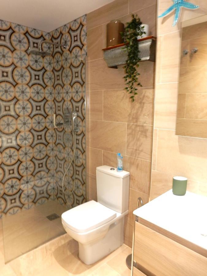 Beach Villa ,Nerja, Seaview, Pool, 3 Bedrooms, Huge Terrace And Garden Exterior foto